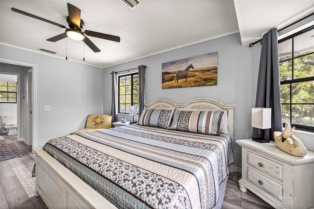 待售: $875,000 (3 贝兹, 2 浴室, 1702 平方英尺)