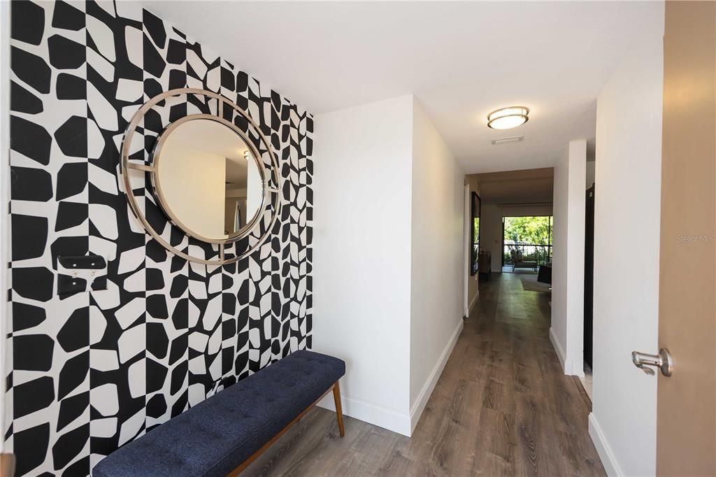 For Sale: $270,000 (2 beds, 2 baths, 1254 Square Feet)