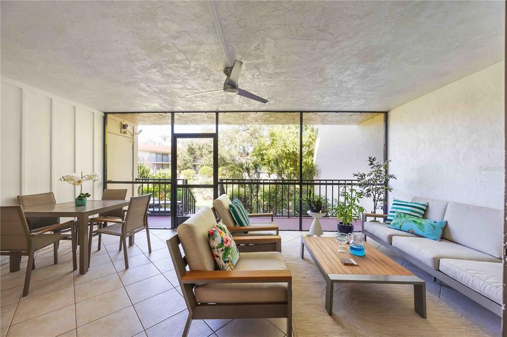 For Sale: $270,000 (2 beds, 2 baths, 1254 Square Feet)