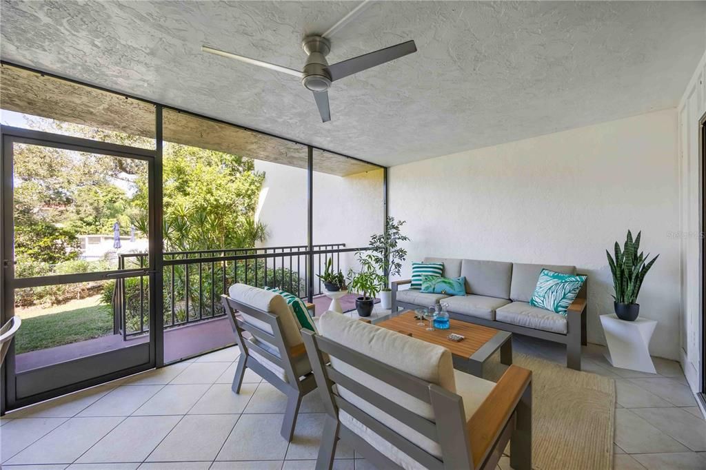 For Sale: $270,000 (2 beds, 2 baths, 1254 Square Feet)