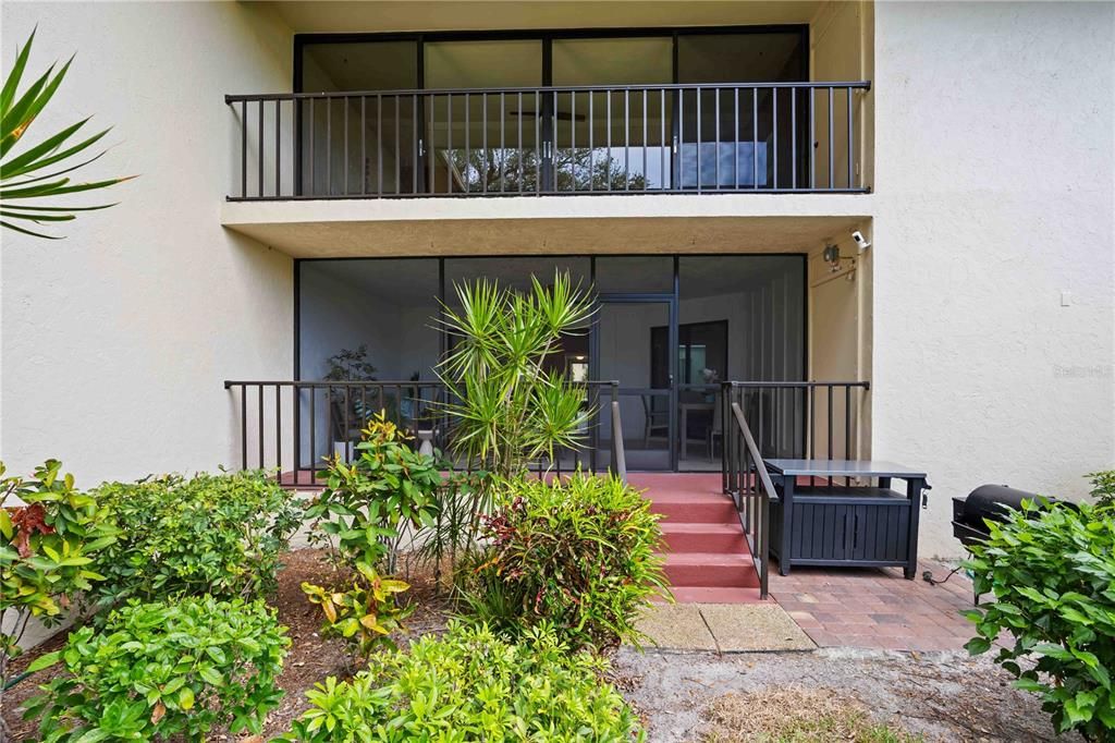 For Sale: $270,000 (2 beds, 2 baths, 1254 Square Feet)