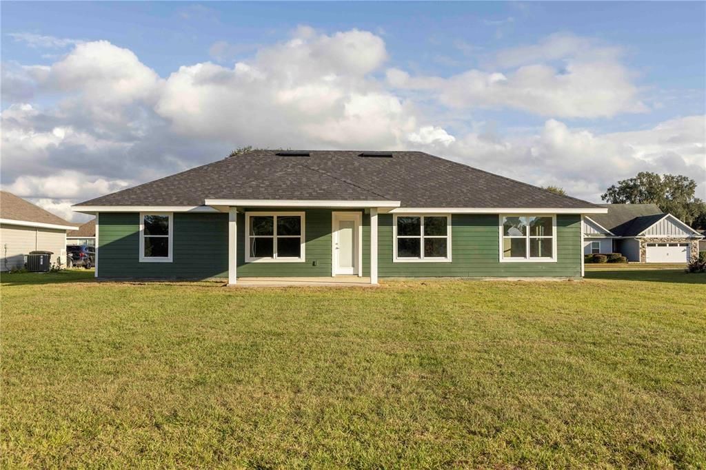 На продажу: $373,400 (4 спален, 2 ванн, 1760 Квадратных фут)