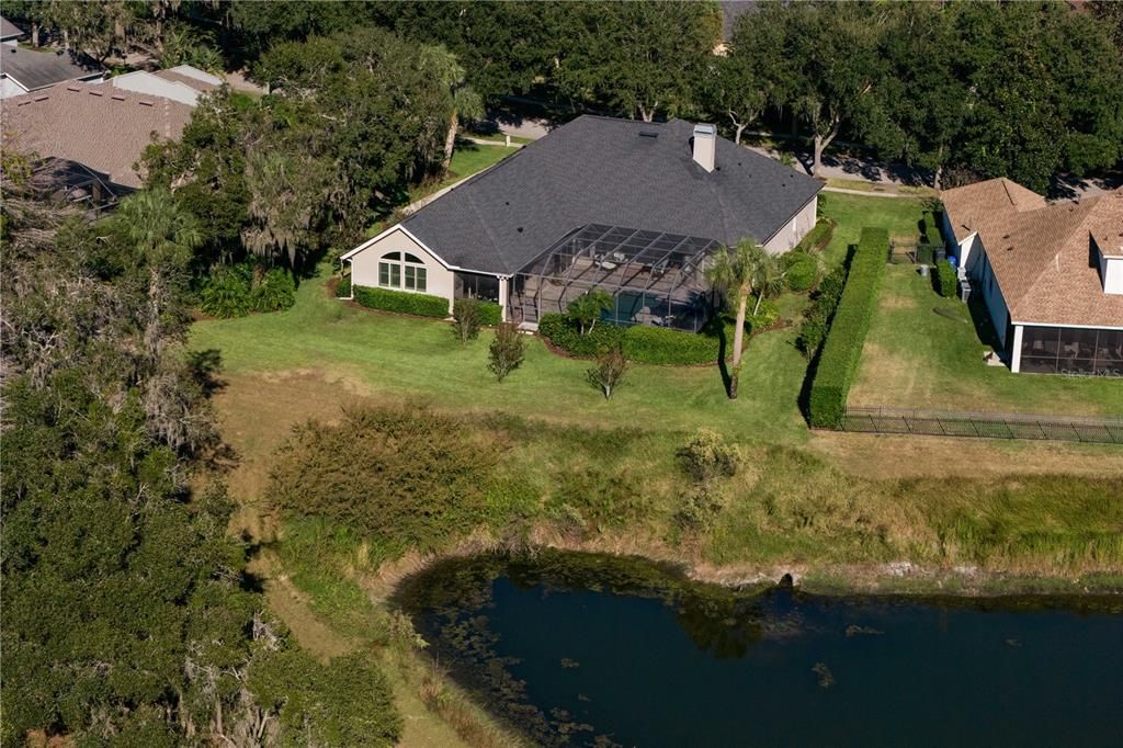 Под контрактом: $1,100,000 (4 спален, 3 ванн, 3712 Квадратных фут)