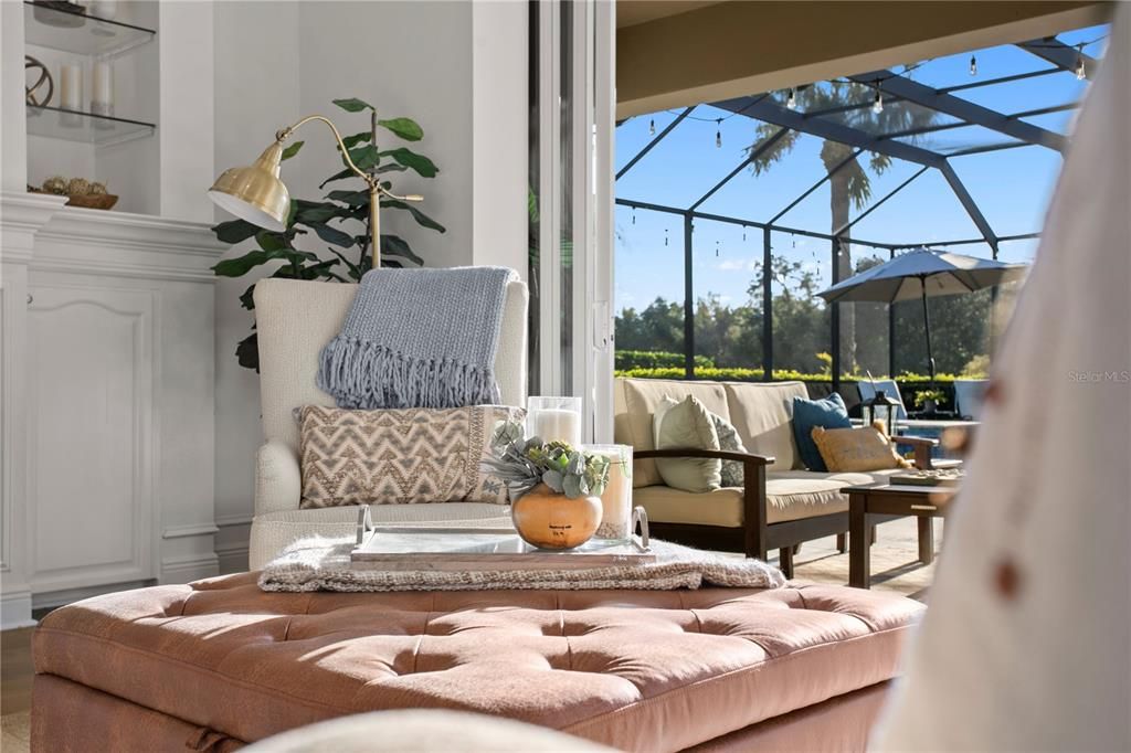 Под контрактом: $1,100,000 (4 спален, 3 ванн, 3712 Квадратных фут)