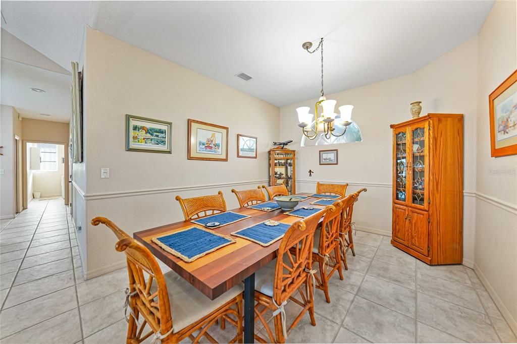 待售: $995,000 (4 贝兹, 3 浴室, 2872 平方英尺)