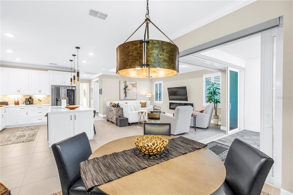 На продажу: $769,000 (3 спален, 3 ванн, 2122 Квадратных фут)