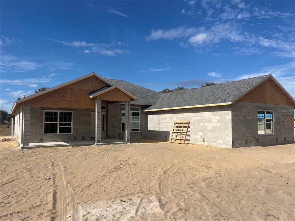 For Sale: $426,450 (4 beds, 3 baths, 2287 Square Feet)