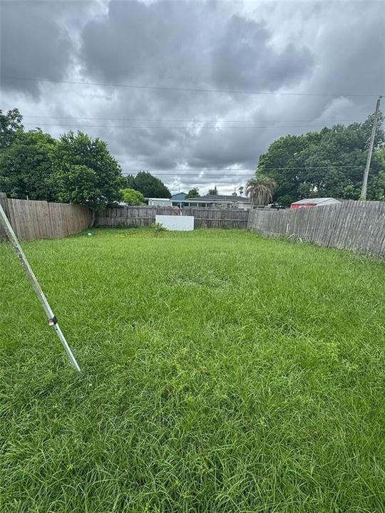 出租: $1,950 (3 贝兹, 2 浴室, 1140 平方英尺)