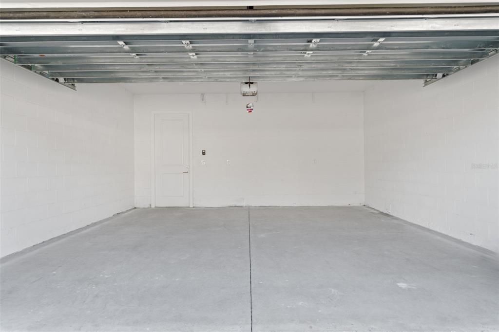 出租: $2,450 (3 贝兹, 2 浴室, 1894 平方英尺)