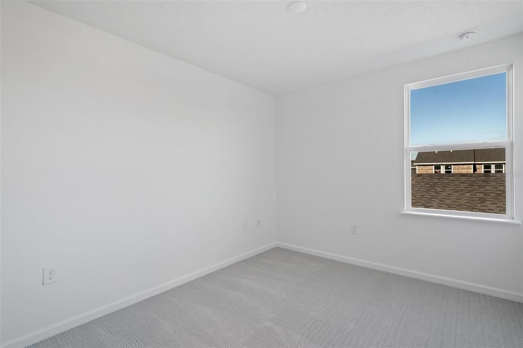 出租: $2,450 (3 贝兹, 2 浴室, 1894 平方英尺)