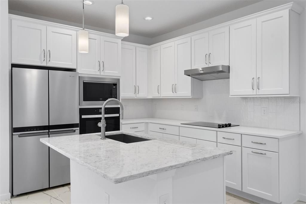 出租: $2,450 (3 贝兹, 2 浴室, 1894 平方英尺)