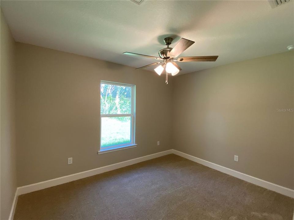 For Rent: $1,595 (3 beds, 2 baths, 1332 Square Feet)