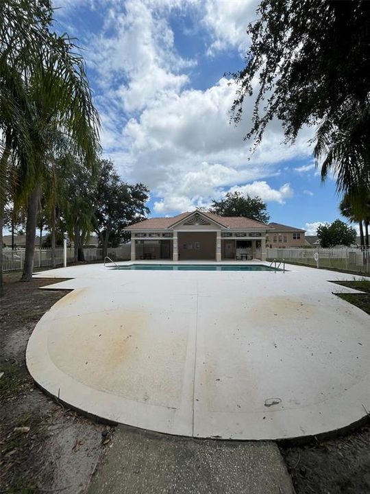 For Rent: $1,750 (2 beds, 2 baths, 1013 Square Feet)