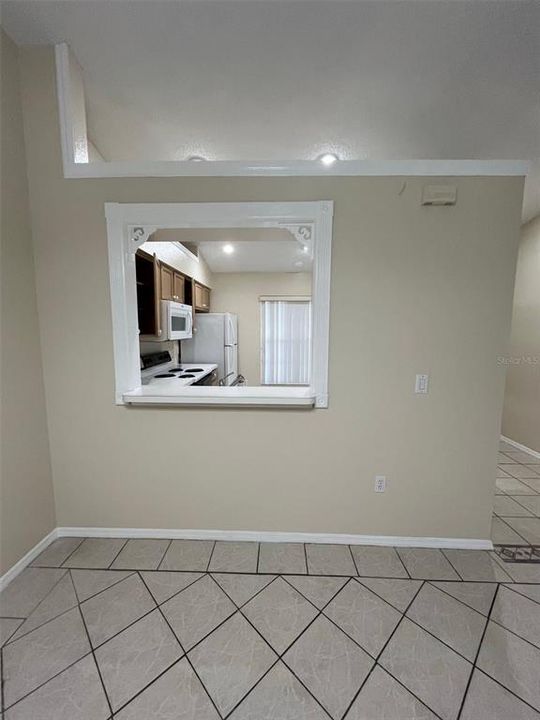 For Rent: $1,750 (2 beds, 2 baths, 1013 Square Feet)