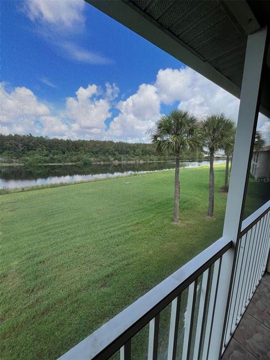 For Rent: $1,750 (2 beds, 2 baths, 1013 Square Feet)