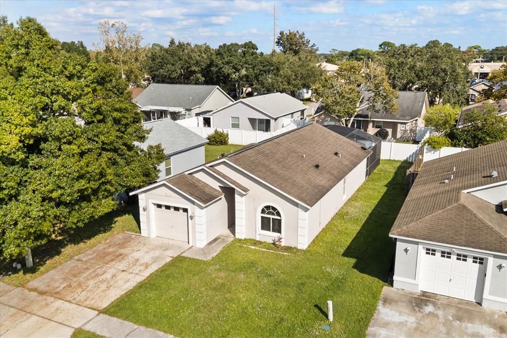 待售: $300,000 (3 贝兹, 2 浴室, 1208 平方英尺)