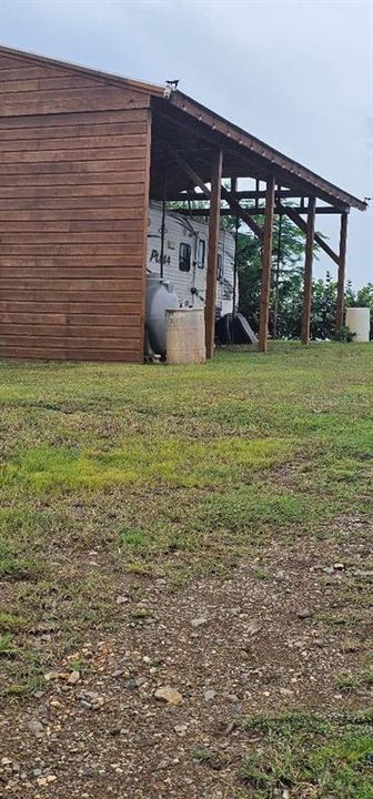 На продажу: $799,000 (0.30 acres)