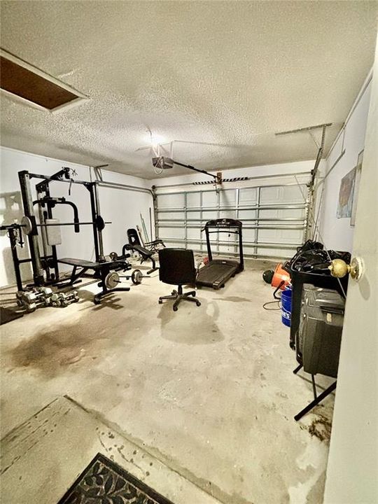 待售: $245,000 (2 贝兹, 2 浴室, 1133 平方英尺)