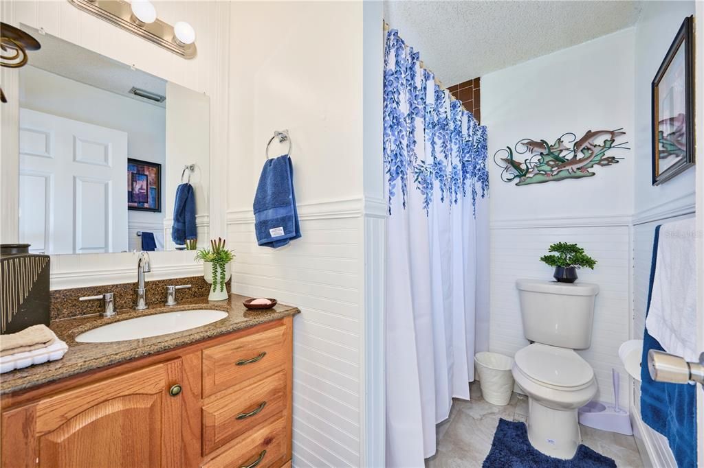 На продажу: $265,000 (2 спален, 2 ванн, 1459 Квадратных фут)