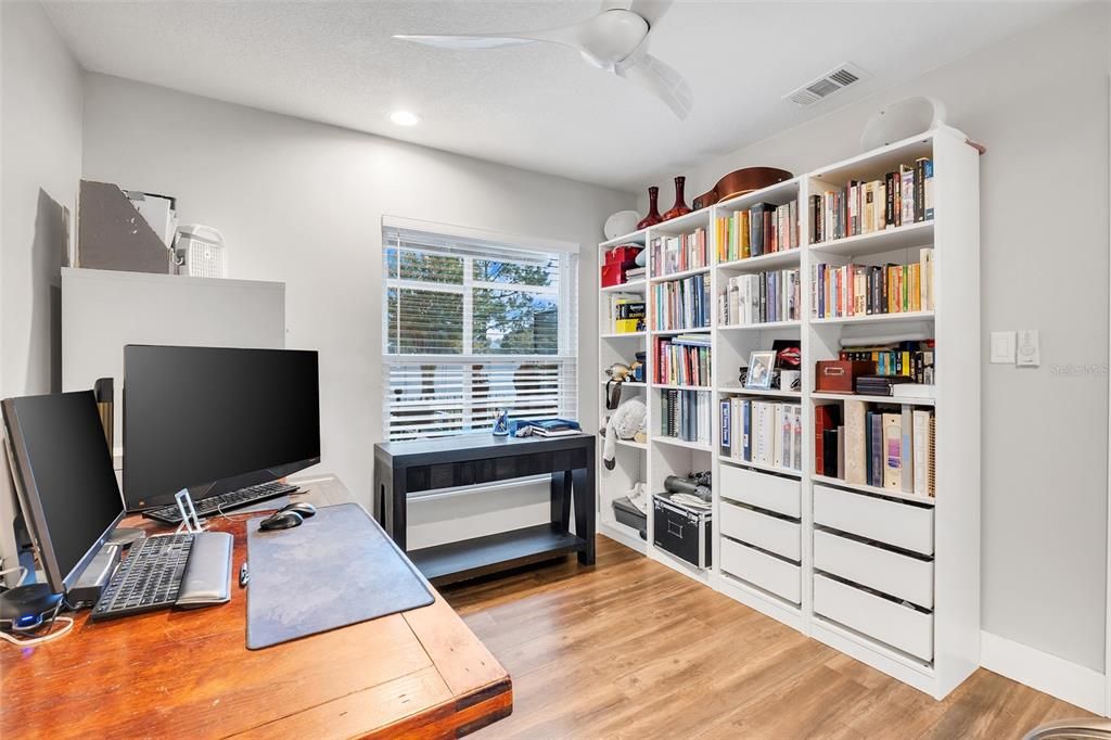 En Venta: $710,000 (4 camas, 3 baños, 2294 Pies cuadrados)