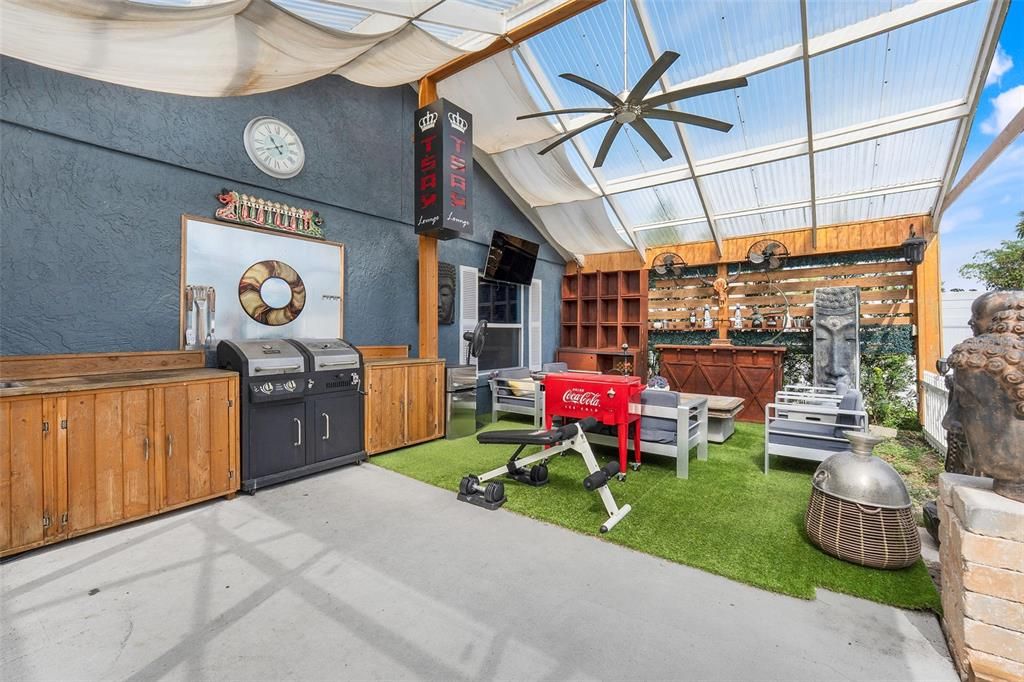 En Venta: $710,000 (4 camas, 3 baños, 2294 Pies cuadrados)