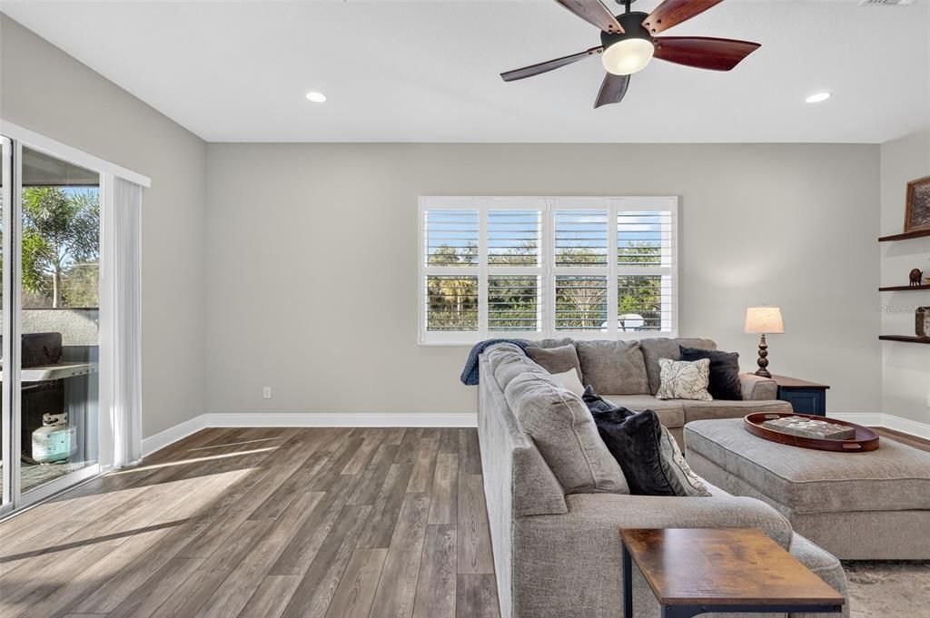 待售: $810,000 (4 贝兹, 3 浴室, 3275 平方英尺)