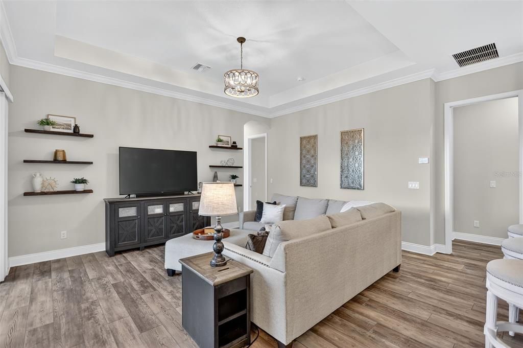 待售: $810,000 (4 贝兹, 3 浴室, 3275 平方英尺)