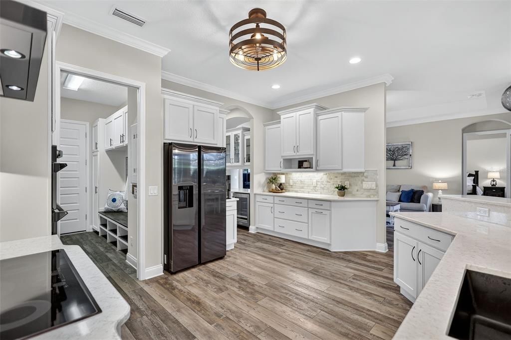 待售: $810,000 (4 贝兹, 3 浴室, 3275 平方英尺)