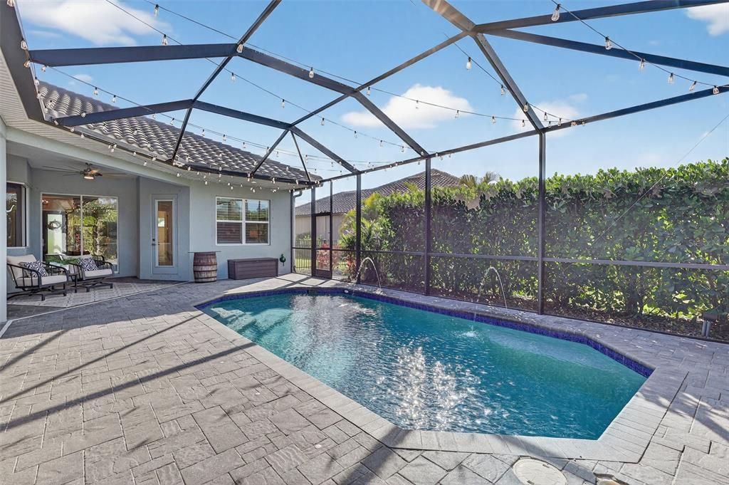 待售: $810,000 (4 贝兹, 3 浴室, 3275 平方英尺)