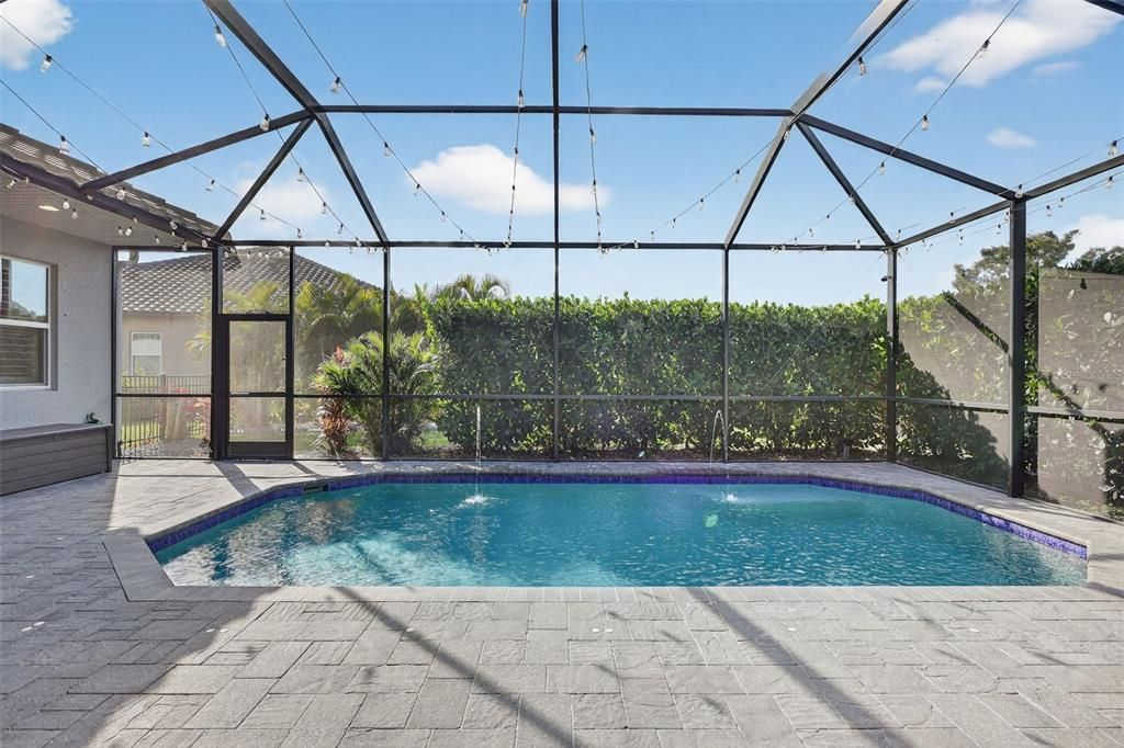 待售: $810,000 (4 贝兹, 3 浴室, 3275 平方英尺)