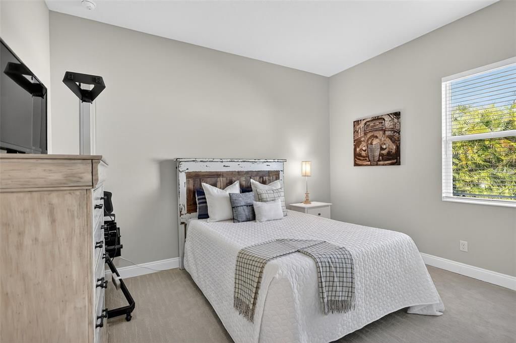 待售: $810,000 (4 贝兹, 3 浴室, 3275 平方英尺)