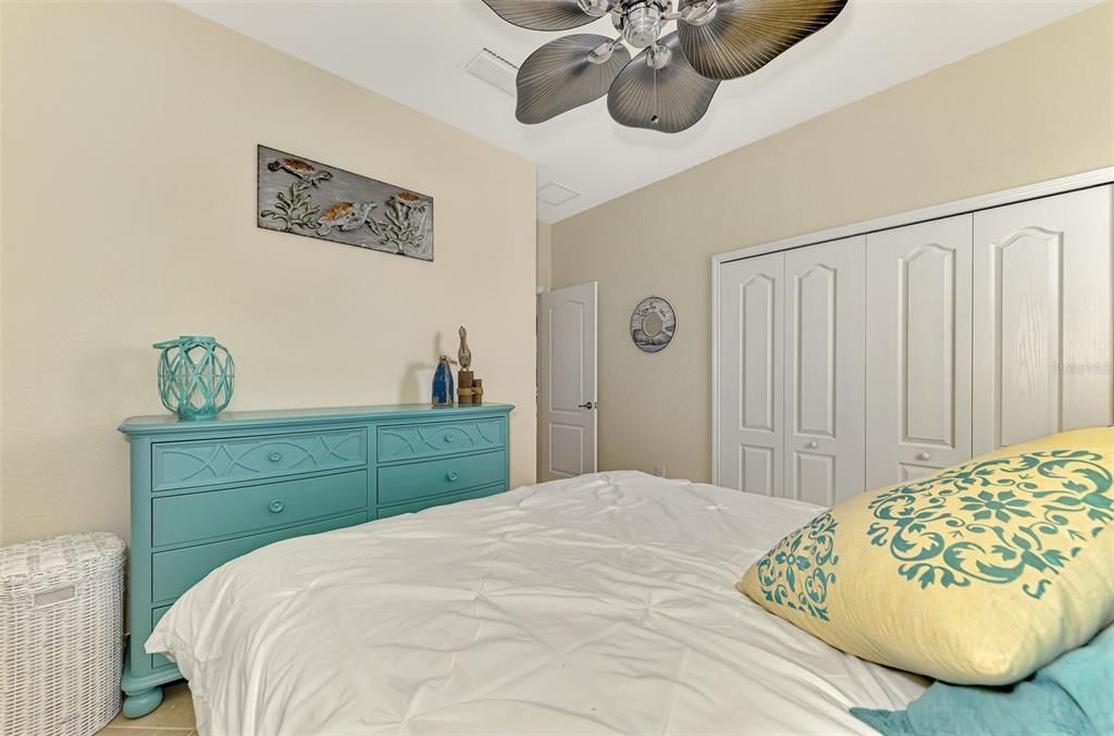 待售: $605,000 (4 贝兹, 3 浴室, 2254 平方英尺)