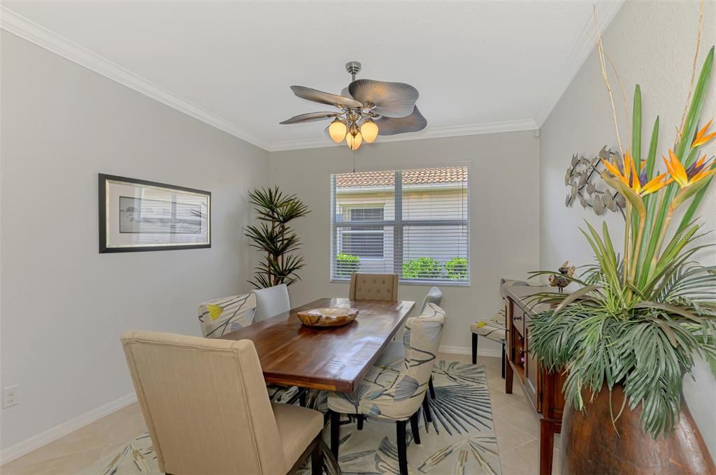 待售: $605,000 (4 贝兹, 3 浴室, 2254 平方英尺)