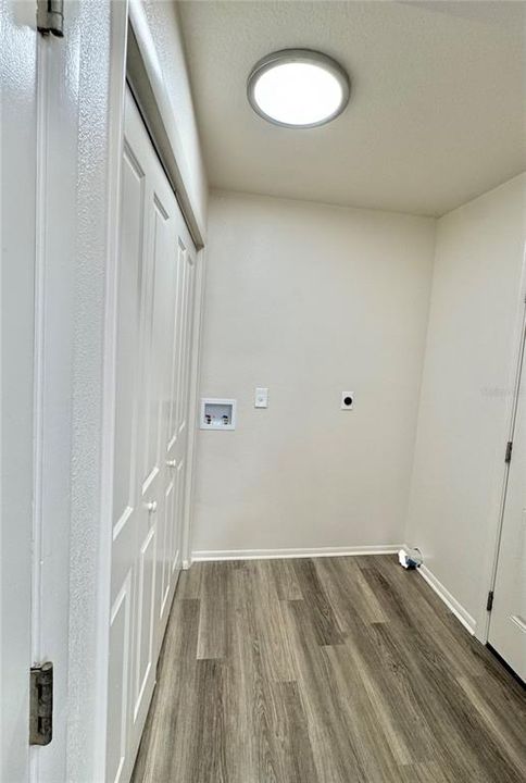 For Sale: $259,900 (3 beds, 2 baths, 1048 Square Feet)