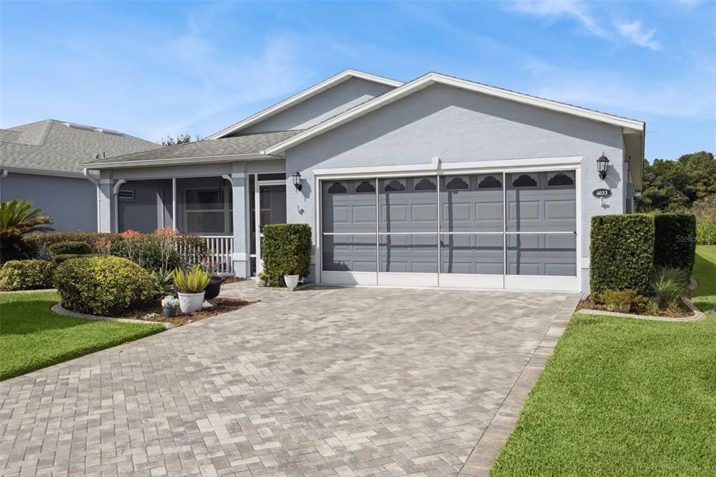 Active With Contract: $335,000 (3 beds, 2 baths, 1598 Square Feet)