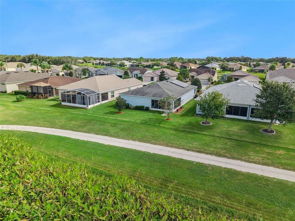 Active With Contract: $335,000 (3 beds, 2 baths, 1598 Square Feet)