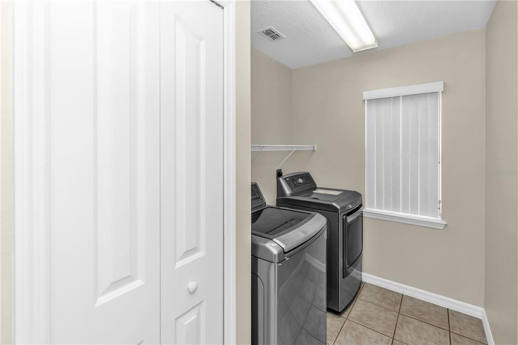 Active With Contract: $360,000 (4 beds, 2 baths, 1888 Square Feet)