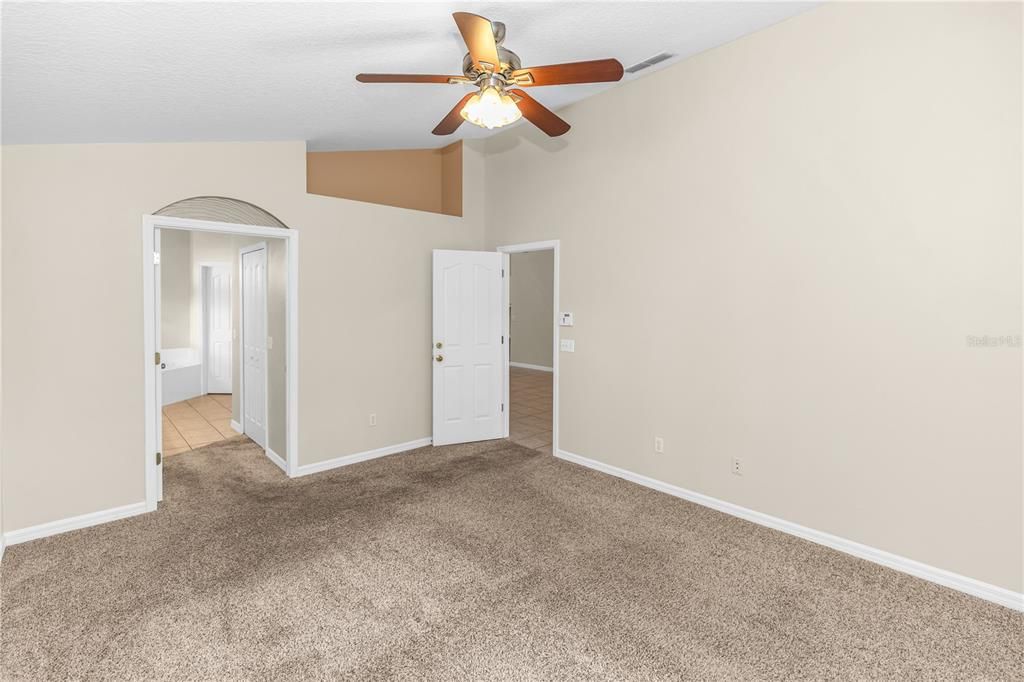 Active With Contract: $360,000 (4 beds, 2 baths, 1888 Square Feet)