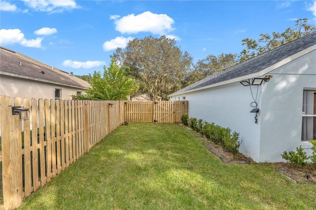 Active With Contract: $360,000 (4 beds, 2 baths, 1888 Square Feet)