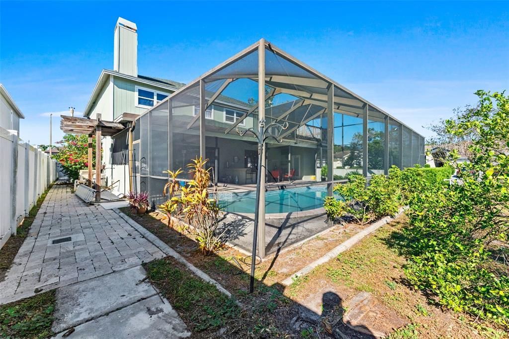 待售: $780,000 (4 贝兹, 2 浴室, 3219 平方英尺)