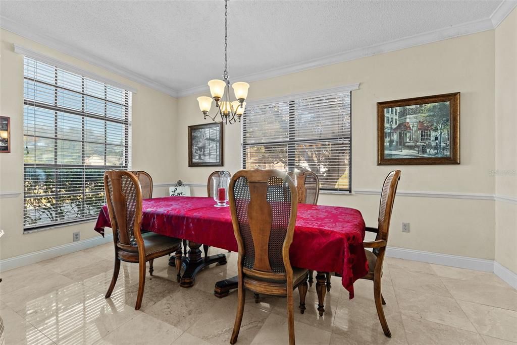 待售: $780,000 (4 贝兹, 2 浴室, 3219 平方英尺)