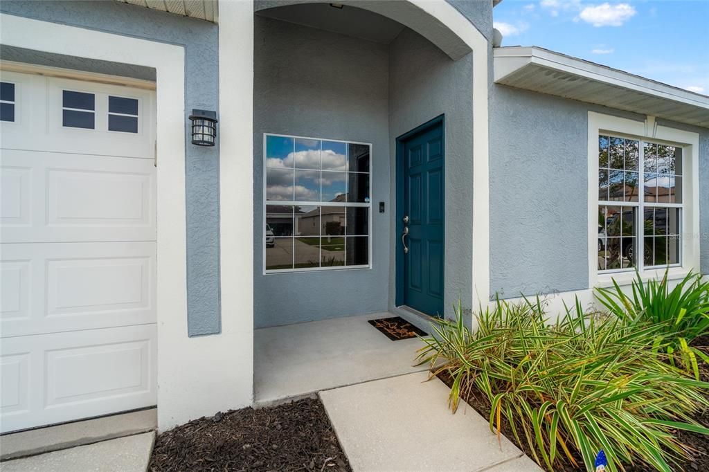 Active With Contract: $320,000 (3 beds, 2 baths, 1450 Square Feet)