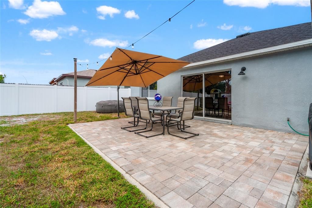 Active With Contract: $320,000 (3 beds, 2 baths, 1450 Square Feet)