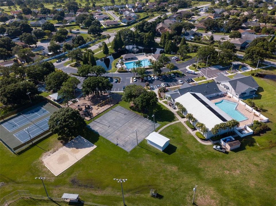 Active With Contract: $320,000 (3 beds, 2 baths, 1450 Square Feet)