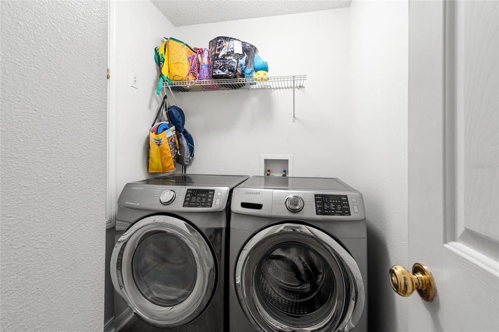 Active With Contract: $320,000 (3 beds, 2 baths, 1450 Square Feet)