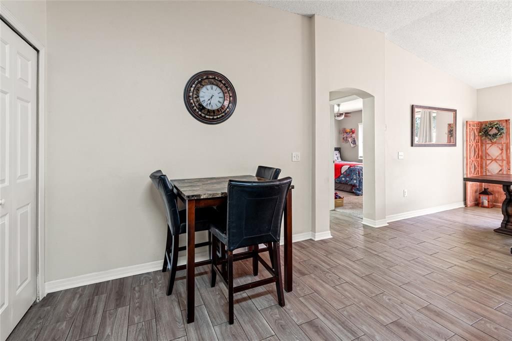 Active With Contract: $320,000 (3 beds, 2 baths, 1450 Square Feet)