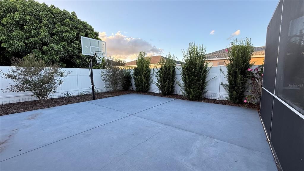 待售: $399,000 (3 贝兹, 2 浴室, 1867 平方英尺)