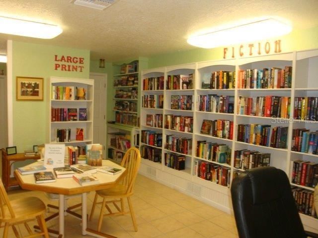 For Rent: $2,100 (2 beds, 2 baths, 1447 Square Feet)