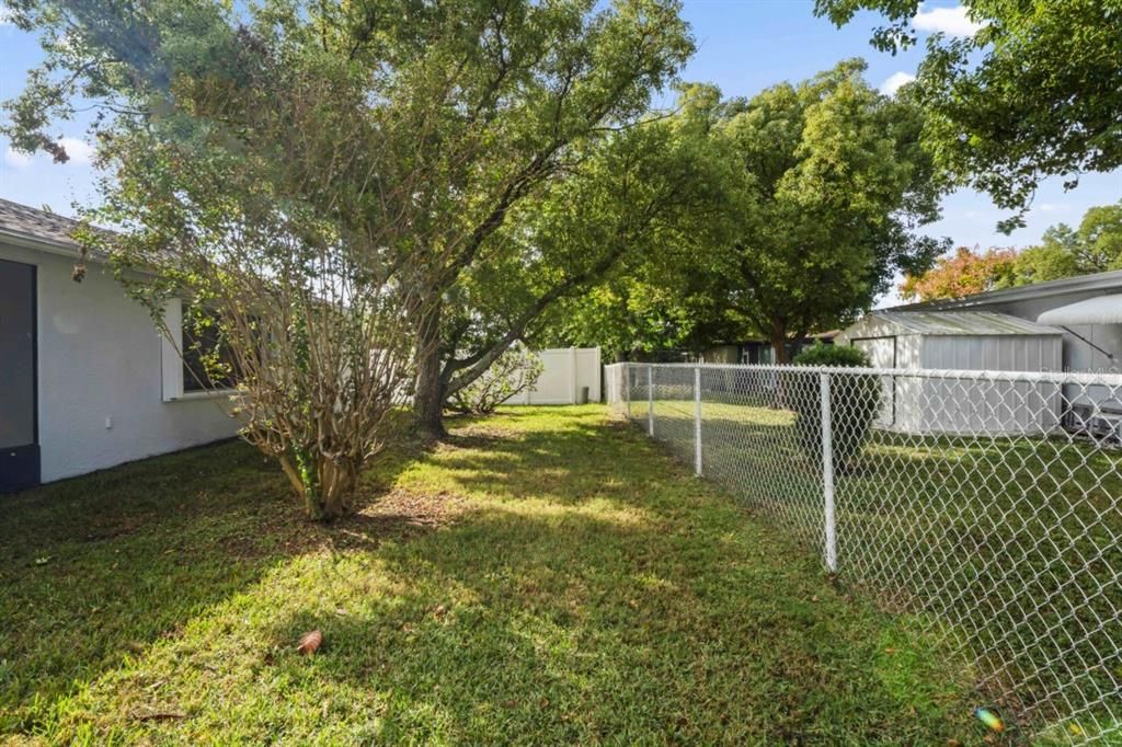 合同活跃: $259,000 (2 贝兹, 2 浴室, 1598 平方英尺)