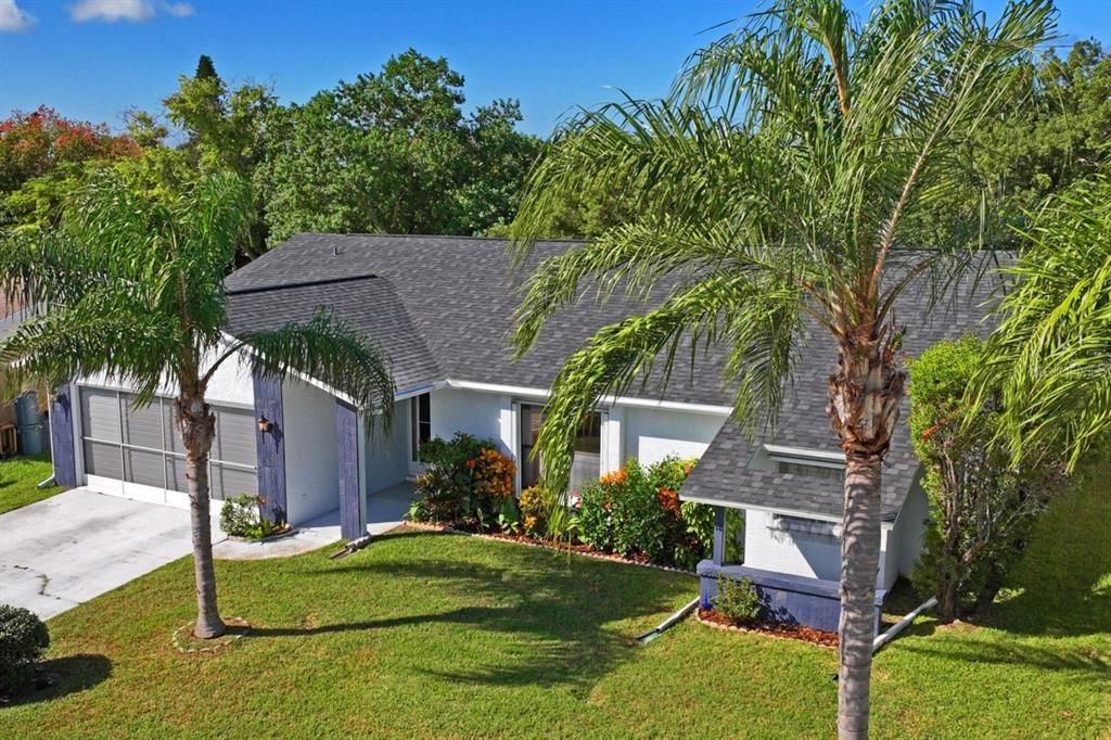 合同活跃: $259,000 (2 贝兹, 2 浴室, 1598 平方英尺)